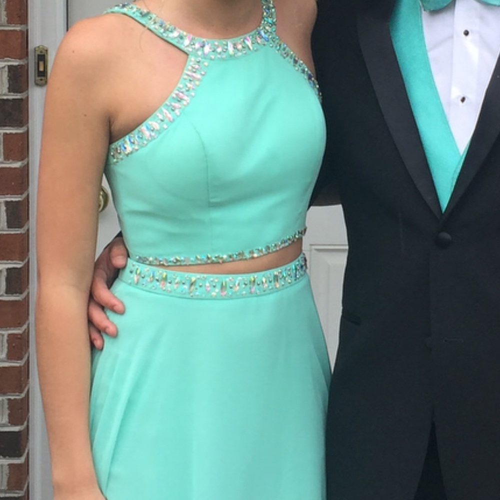Prom dress